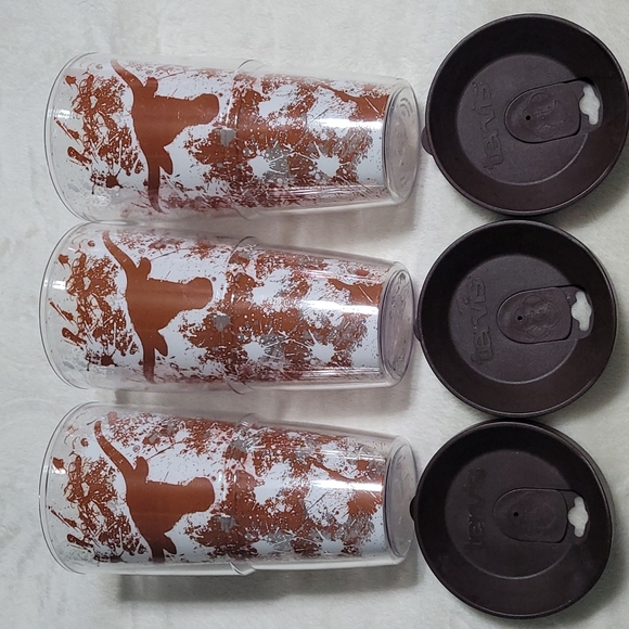 tervis Other - Tervis Set of 3 24 ounce Texas Longhorns Tumblers w/lids